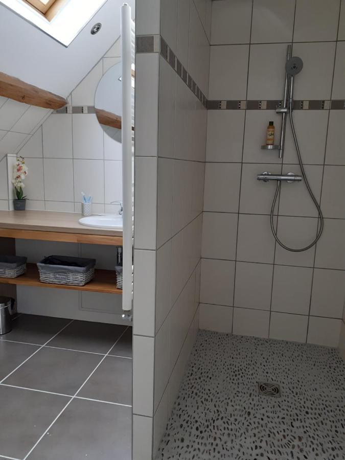La Bonne Adresse Bed & Breakfast Val de Livre Luaran gambar