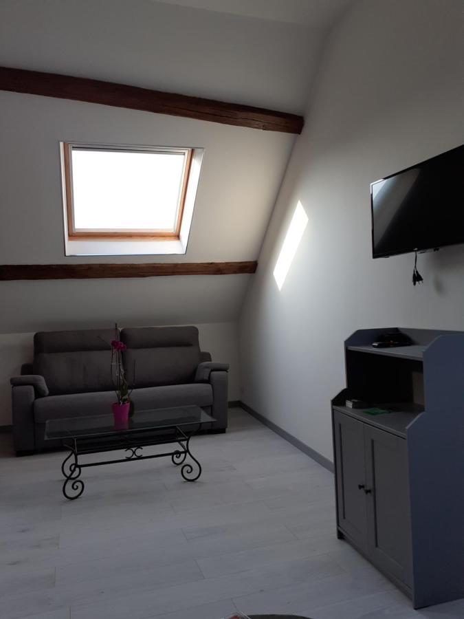 La Bonne Adresse Bed & Breakfast Val de Livre Luaran gambar